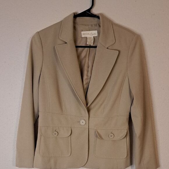 Parisian Signature Beige Women's Blazer size 4 petite - Picture 1 of 5